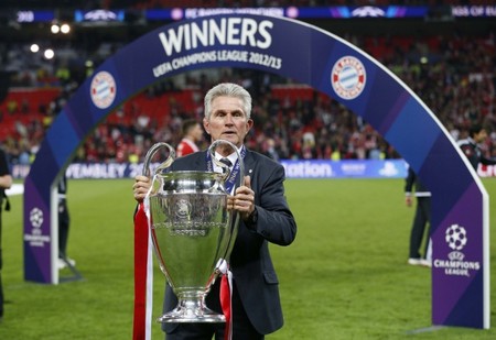 于强劲的正 于强劲的正